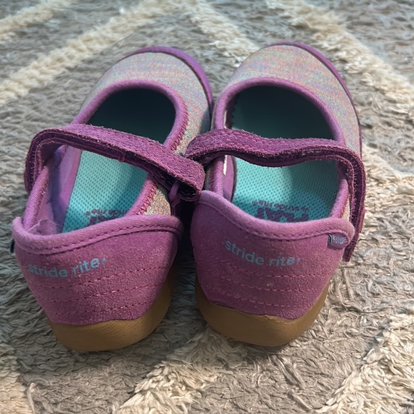 Girls like new stride rite flats size 8.5!! - Picture 3 of 9